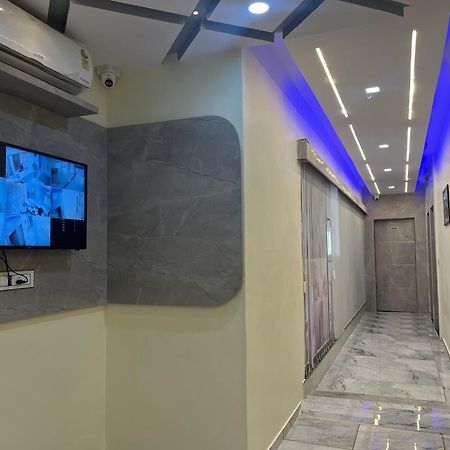 Hotel Sunrise Vadodara Luaran gambar