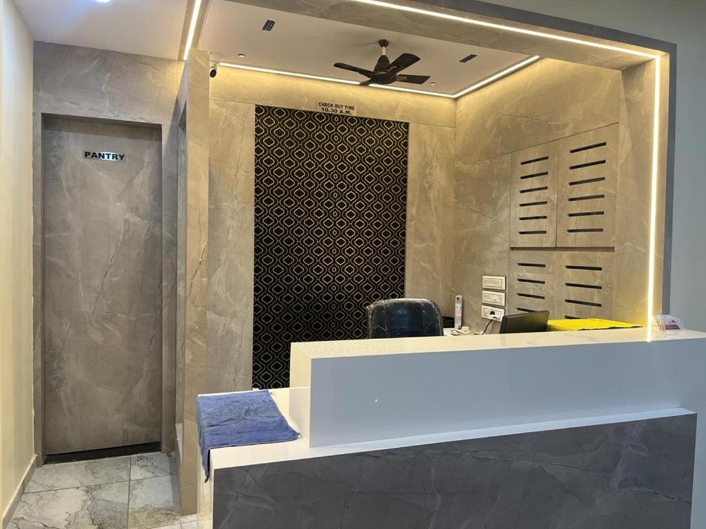Hotel Sunrise Vadodara Luaran gambar