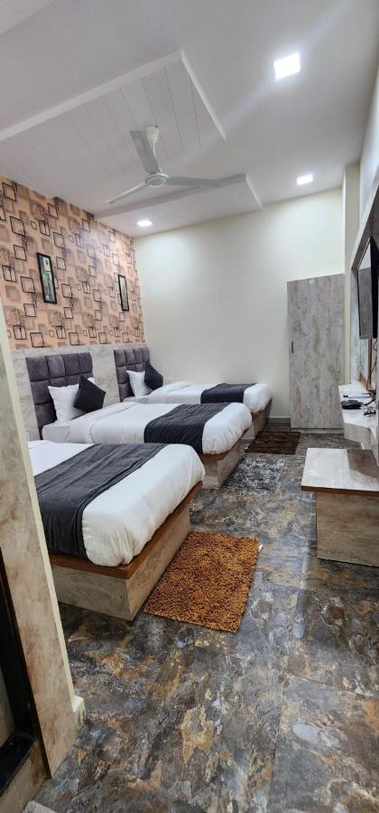 Hotel Sunrise Vadodara Luaran gambar