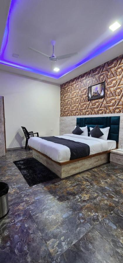 Hotel Sunrise Vadodara Luaran gambar